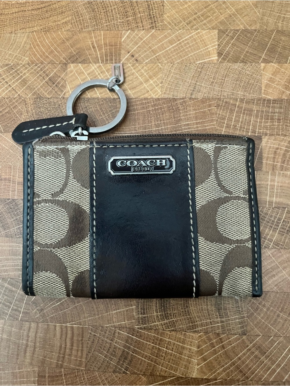 Coach Brown/Tan Signature Canvas Leather Key Zip Card Case